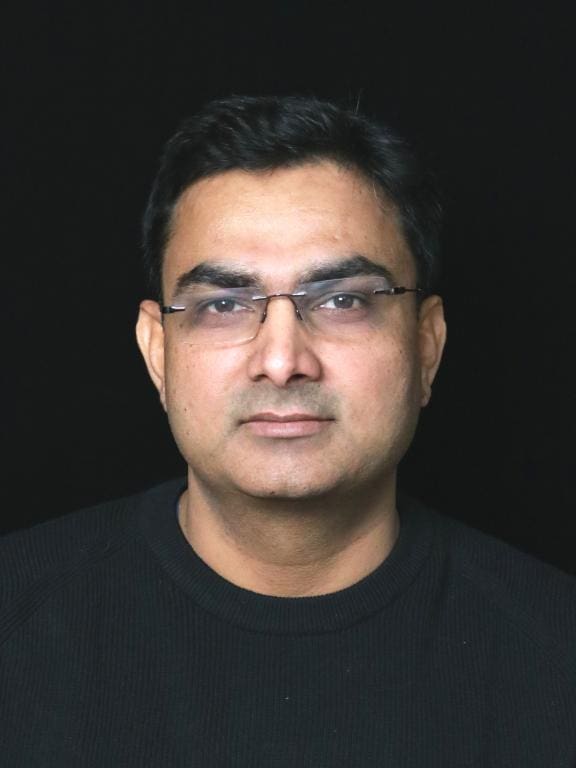 Dr Anil Giri